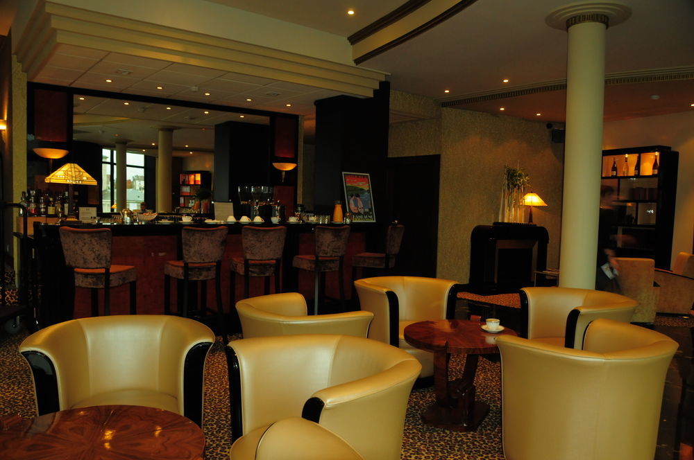 Jehan De Beauce - Les Collectionneurs 4*